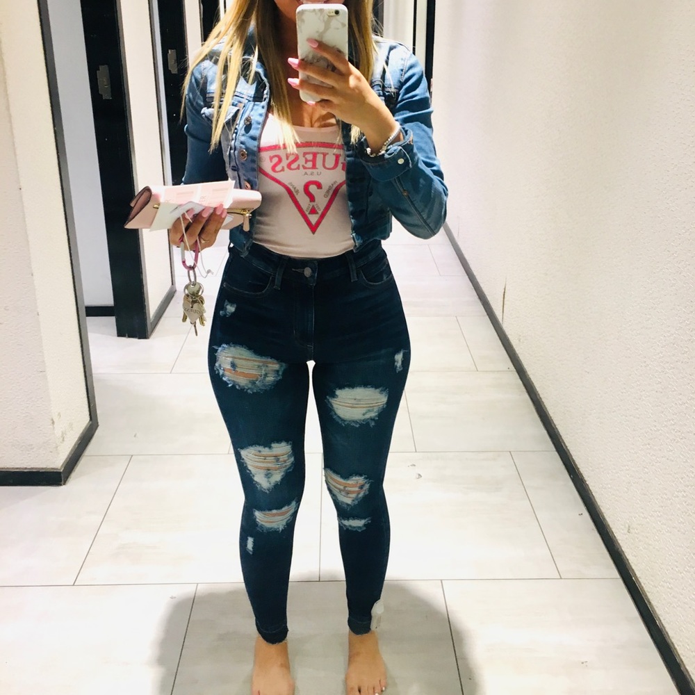 Guess High Rise Skinny Jeans with Rips
